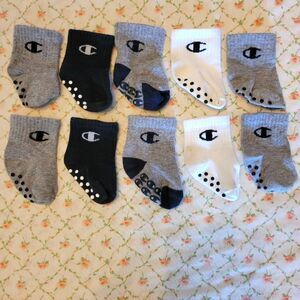 Champion 5 Pair Infant Sock Gray, Black, & White Bundle